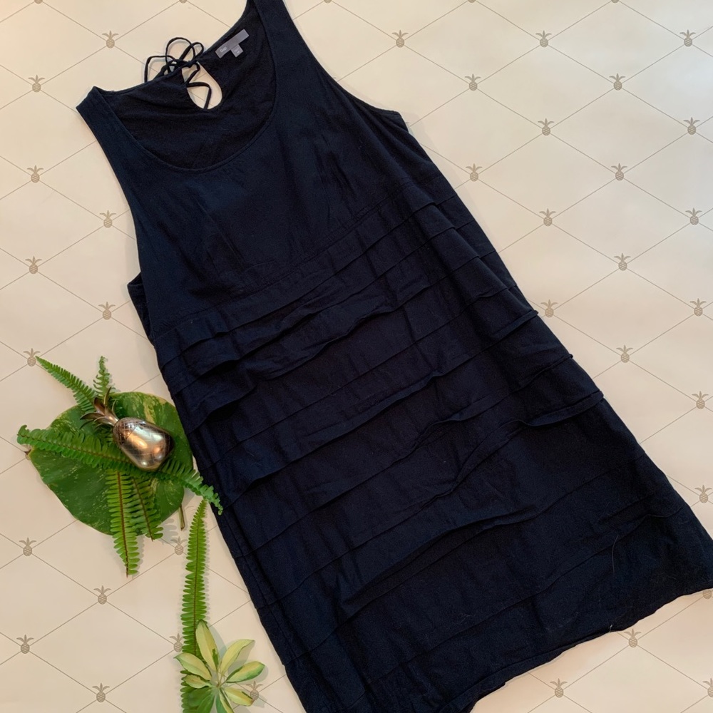 GAP black sleeveless tiered dress, size 10 - Picture 2 of 3